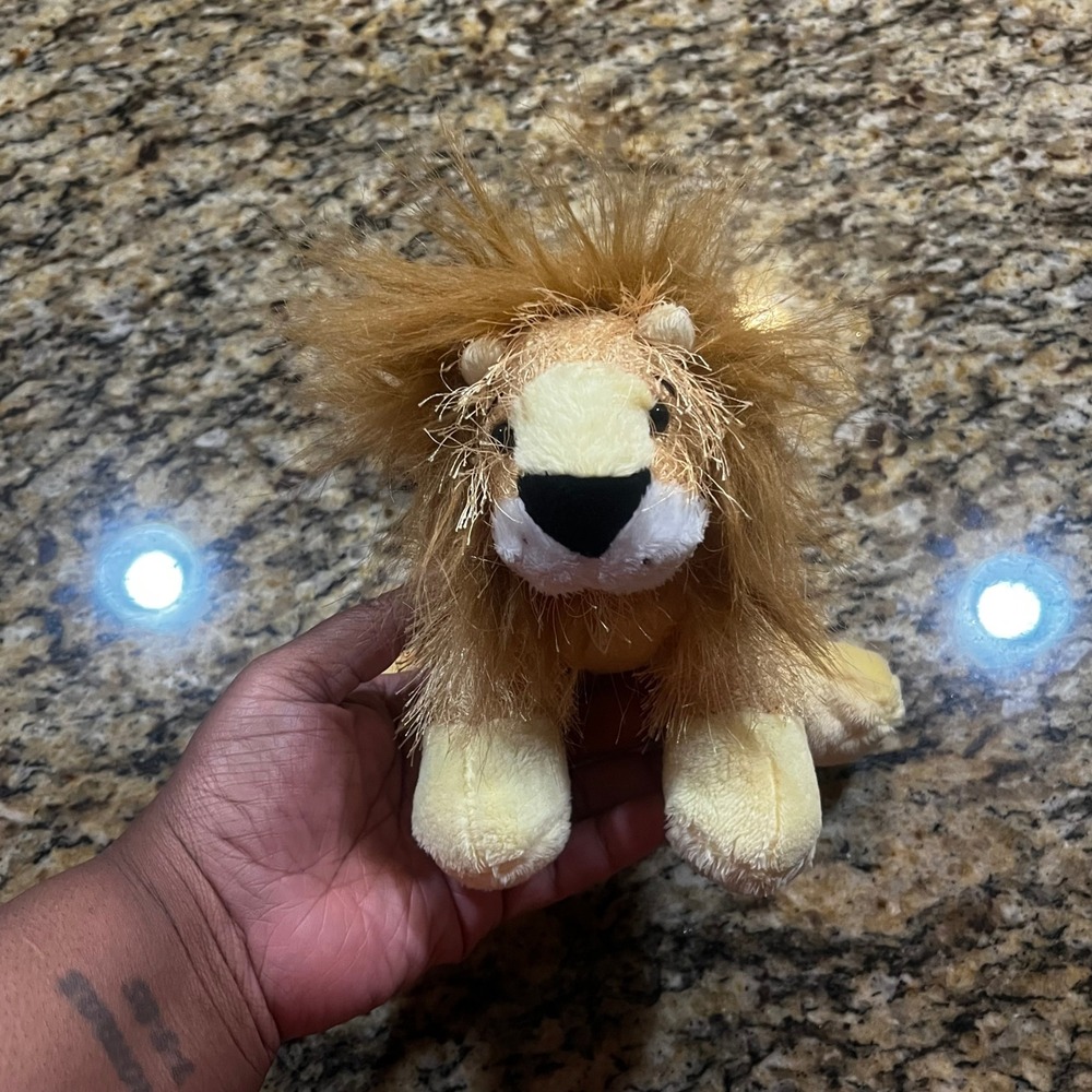 Ganz Webkinz Lion Plush Stuffed Animal HM006 Tan Brown Fluffy Mane No Code